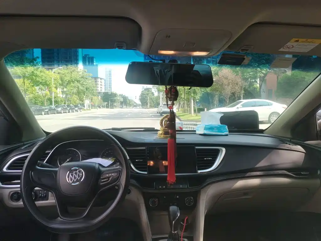 Buick Excelle — миниатюра 19