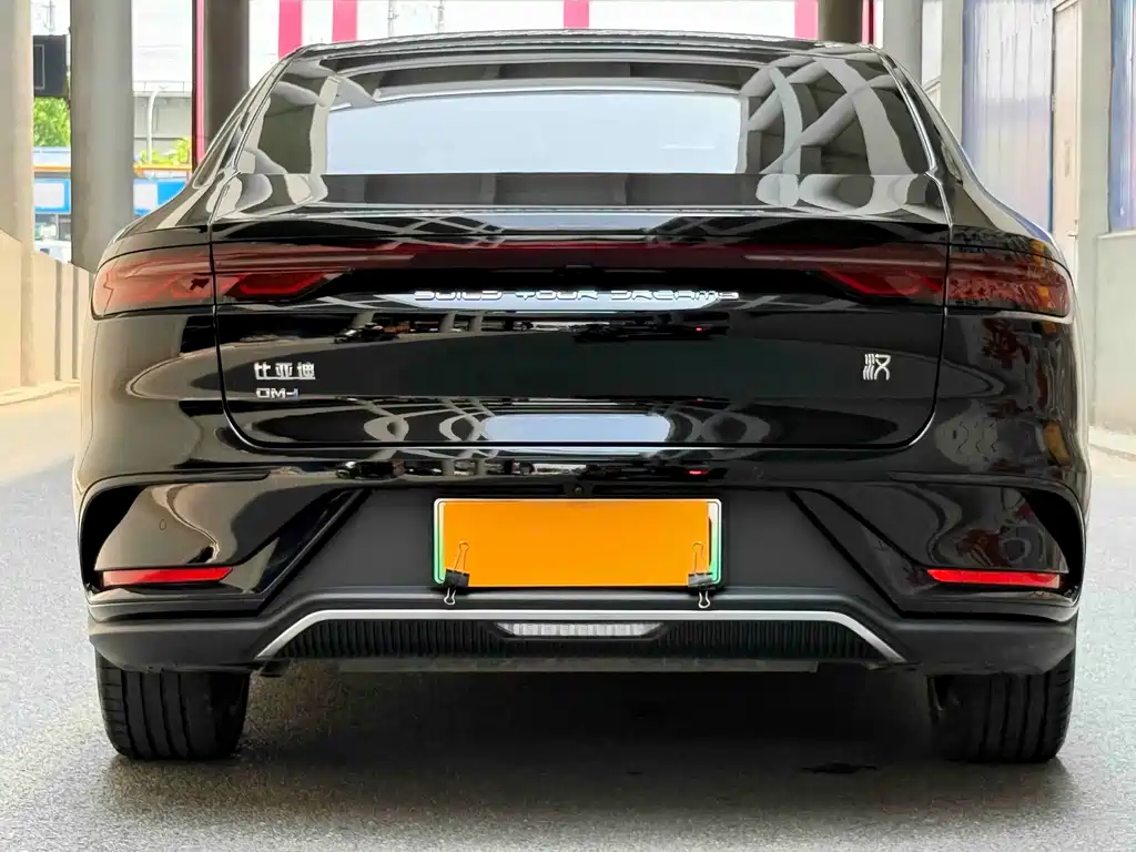 BYD Han 2024 DM-i 121KM Premium