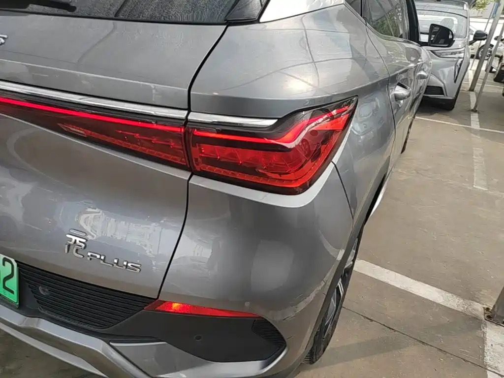 BYD Yuan Plus — миниатюра 8