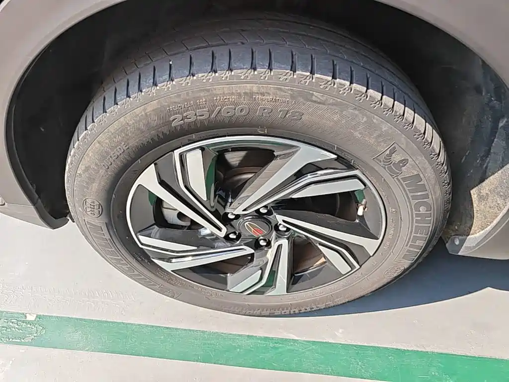 Hongqi Hongqi HS5 — миниатюра 23