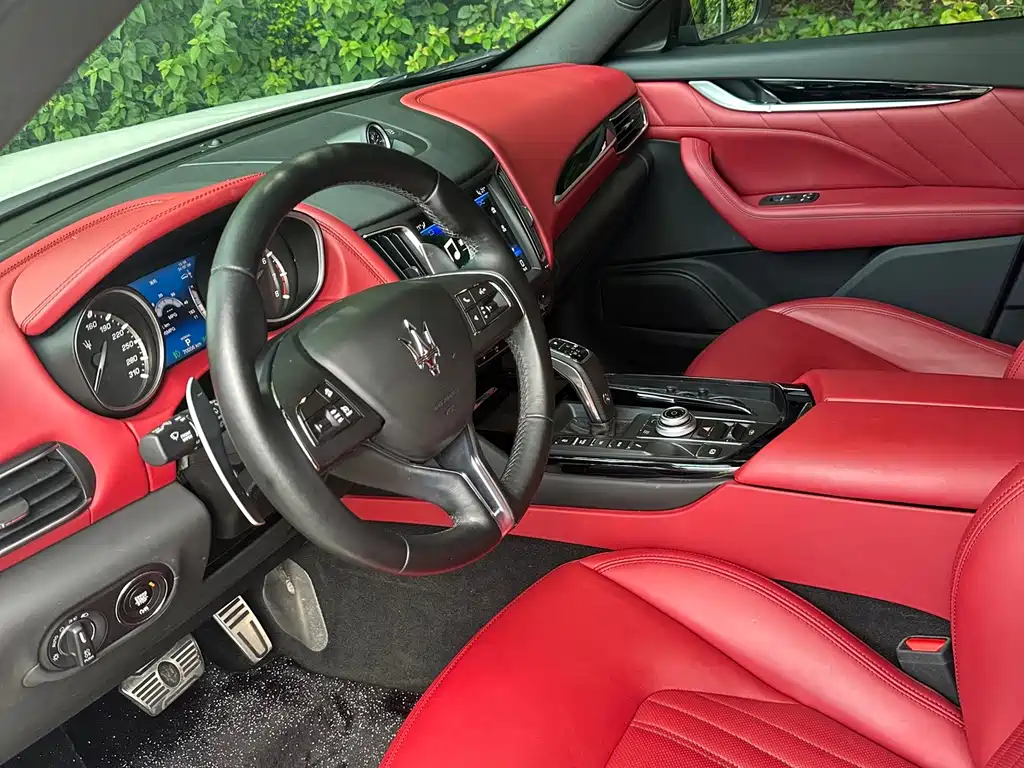 Maserati Levante — фотографии объявления, Фото 33