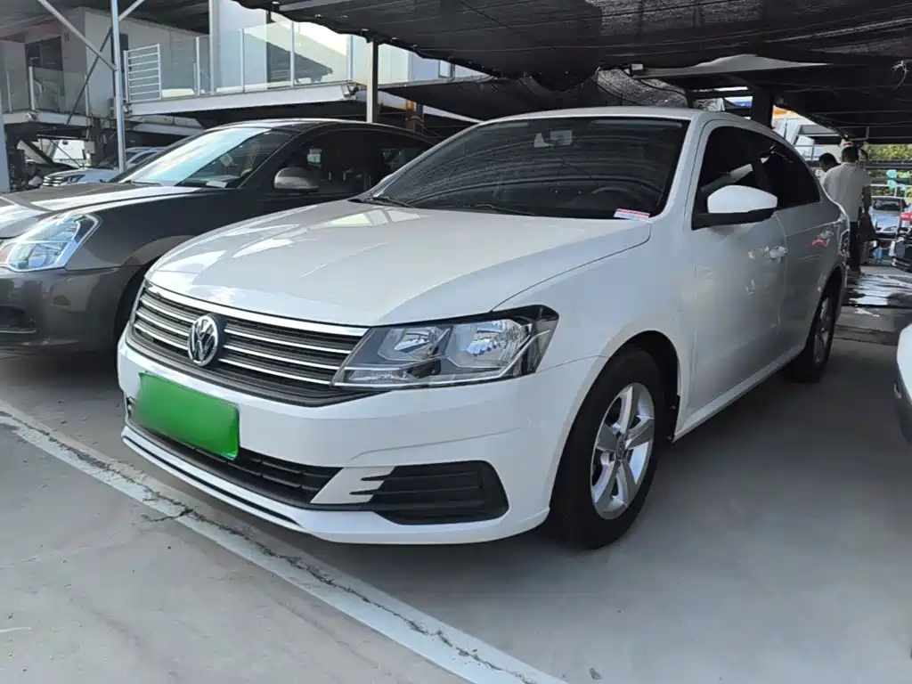 Volkswagen Lavida — миниатюра 2