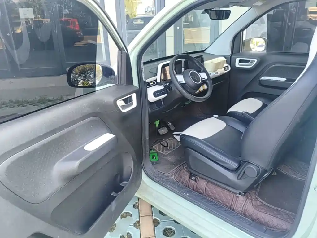 Wuling MINIEV — миниатюра 16