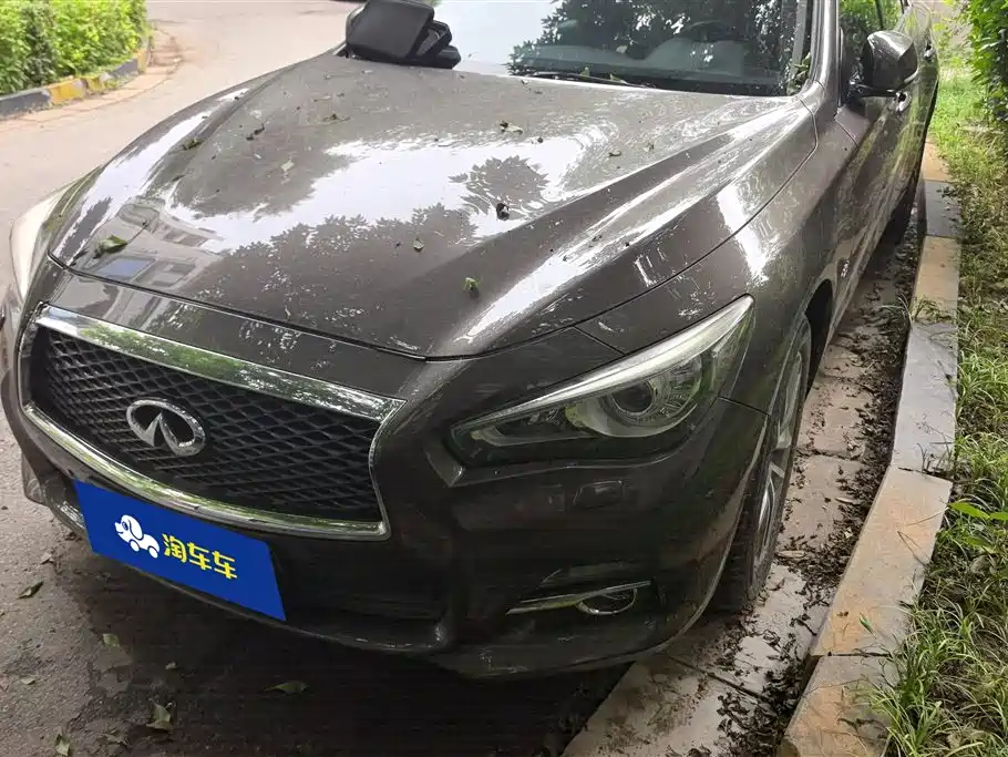 Infiniti Q50L 2017