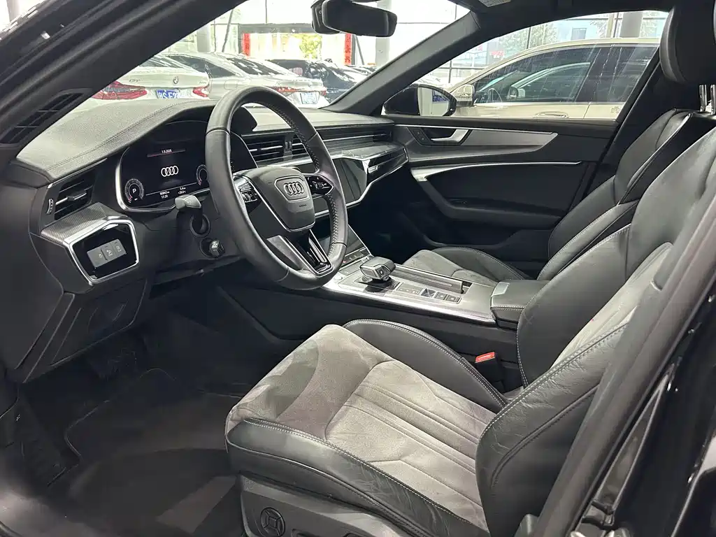 Audi A6L — миниатюра 7