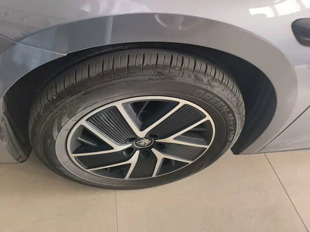 BYD Qin L — миниатюра 23
