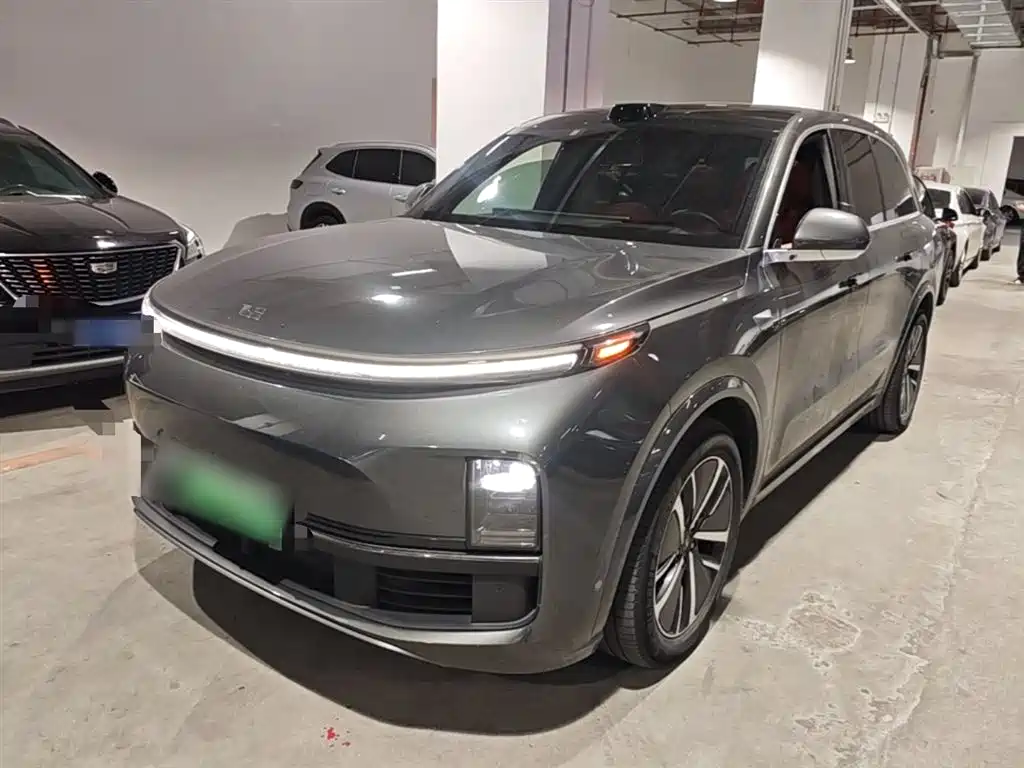 Li Auto Li L8 2024