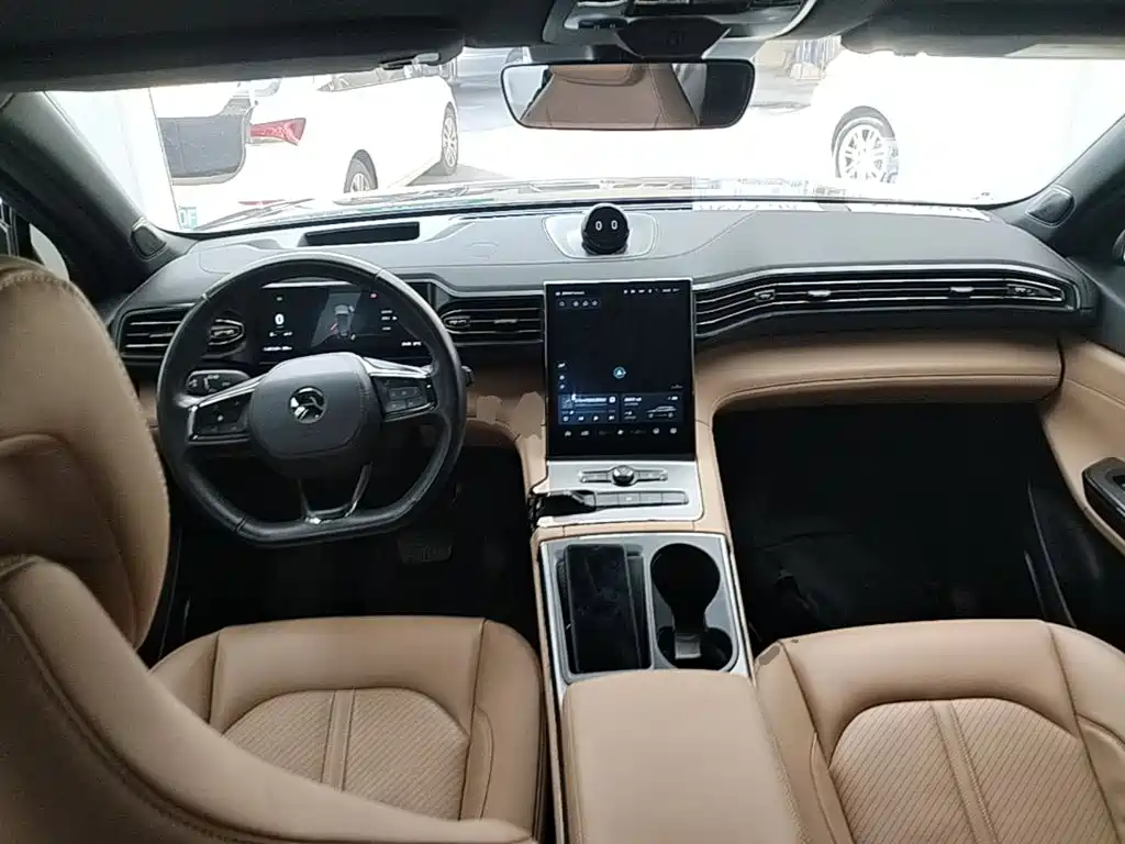NIO ES6 — миниатюра 10