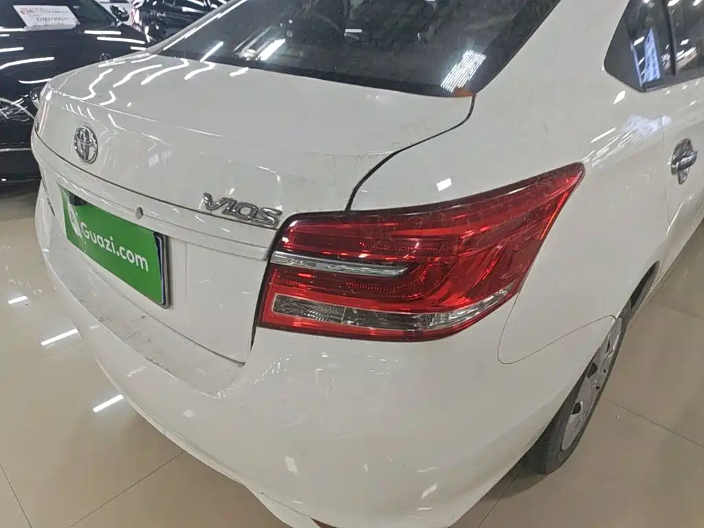 Toyota Vios — миниатюра 8