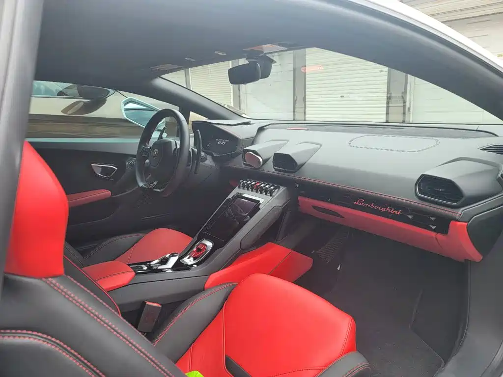 Lamborghini Huracán — миниатюра 5