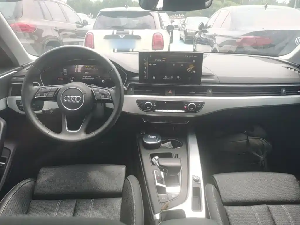 Audi A4L 2020 40 TFSI Luxury