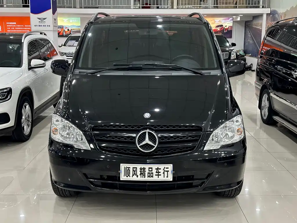 Mercedes-Benz Viano — миниатюра 24