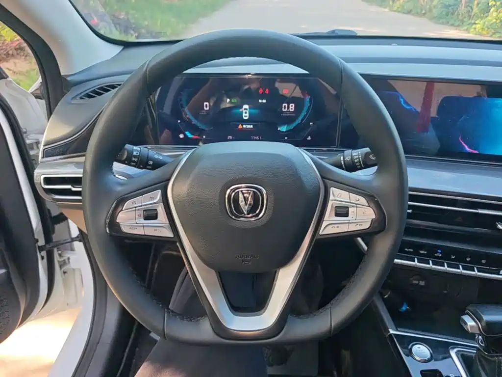 Changan Eado — миниатюра 11