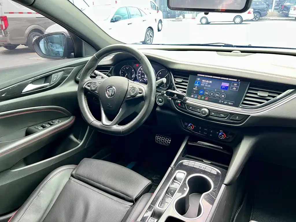 Buick Regal GS 28T Elite Type, фото 13