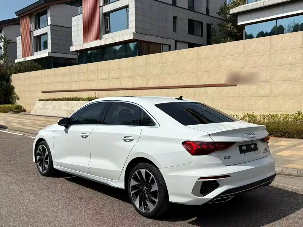 Audi A3 — миниатюра 8