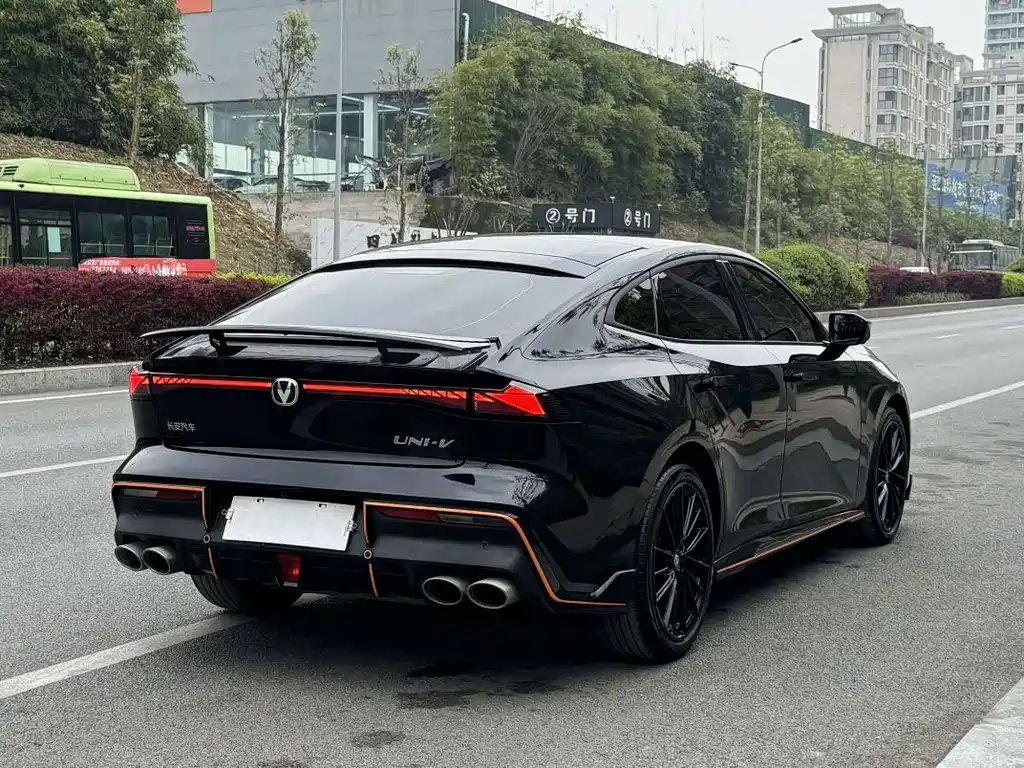 Changan UNI-V — миниатюра 8