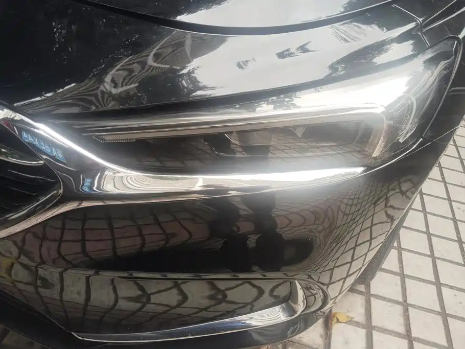 Buick LaCrosse — миниатюра 5