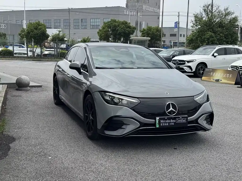 Mercedes-Benz EQE 2022 350
