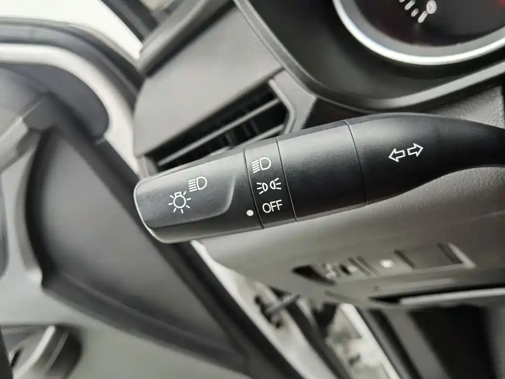 Wuling Hongguang S3 — миниатюра 21