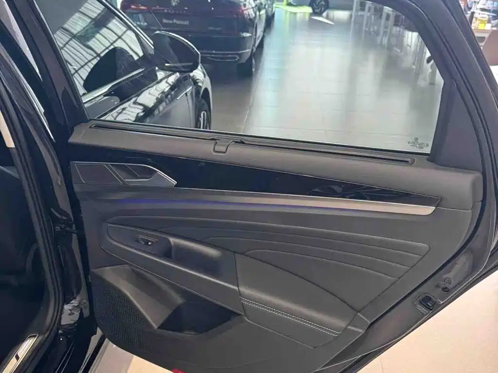 Volkswagen Passat — миниатюра 9