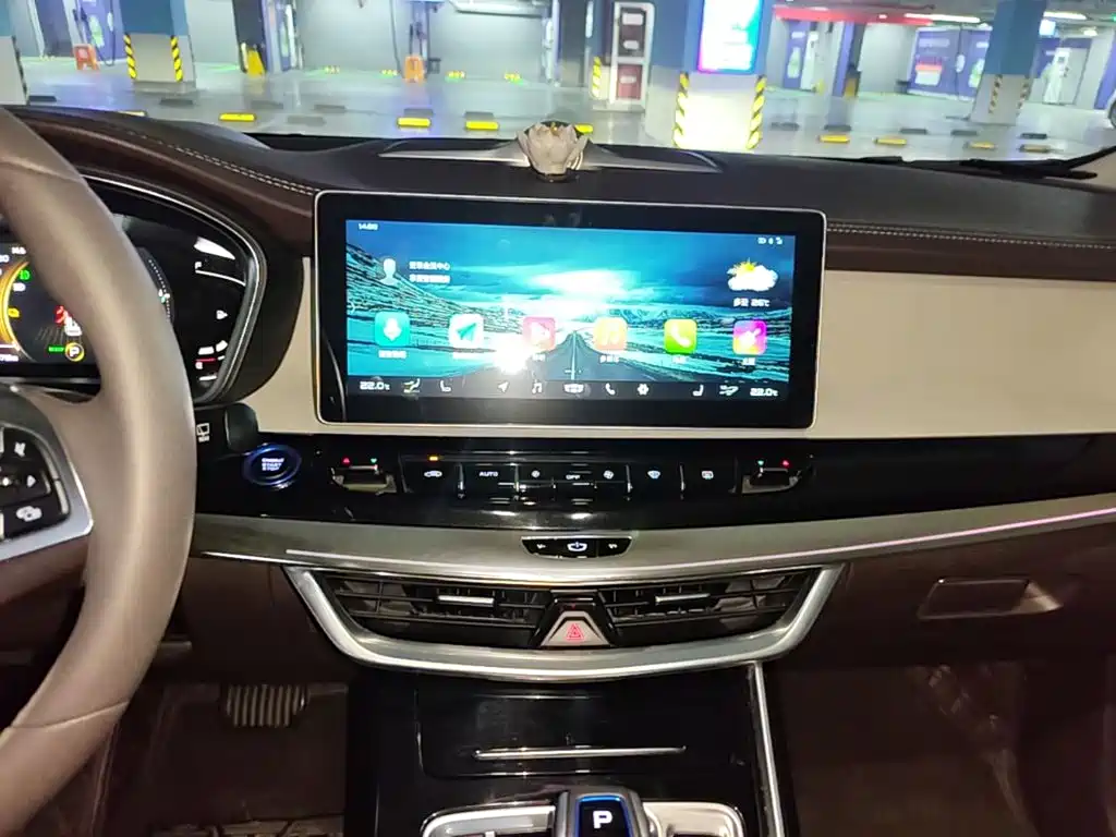 Geely Jia Ji New Energy — миниатюра 13