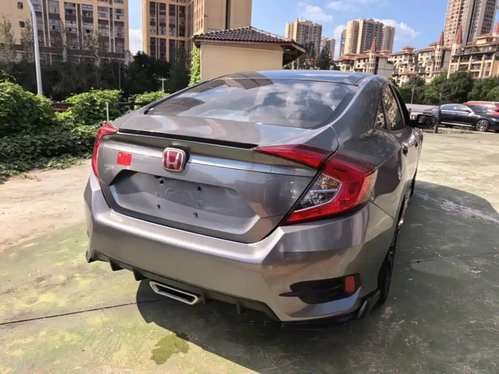 Honda Civic — миниатюра 7