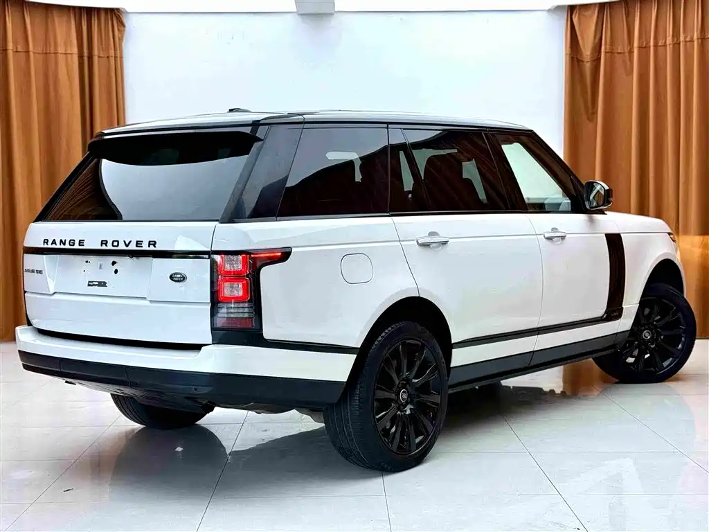 Land Rover Range Rover — миниатюра 4