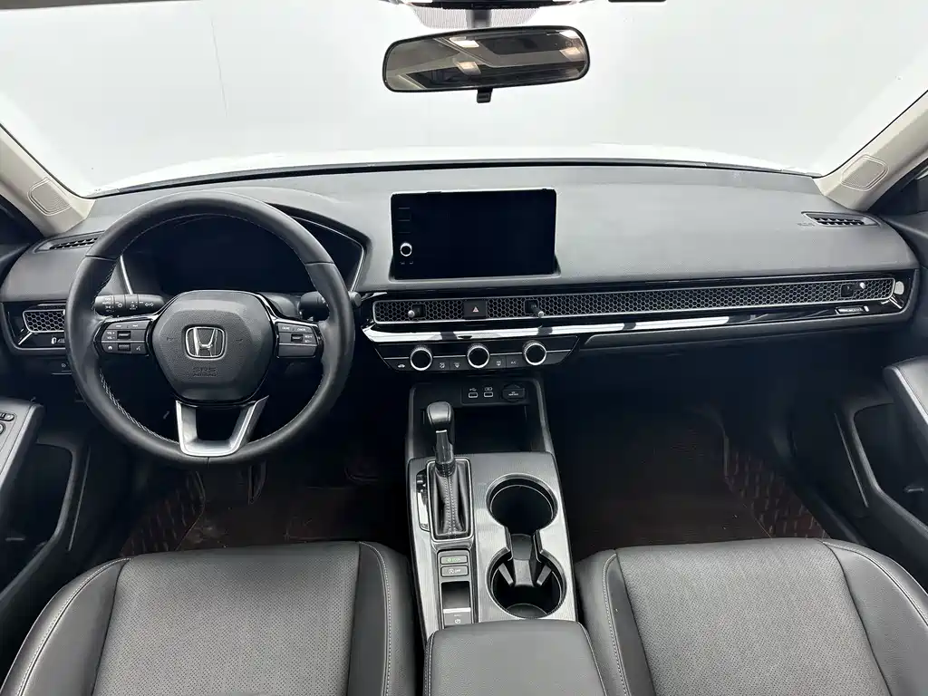 Honda Civic — миниатюра 7