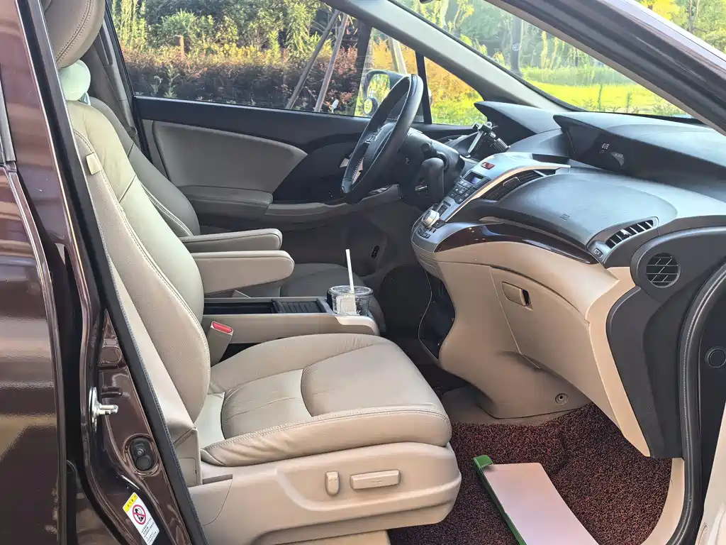 Honda Odyssey — миниатюра 10