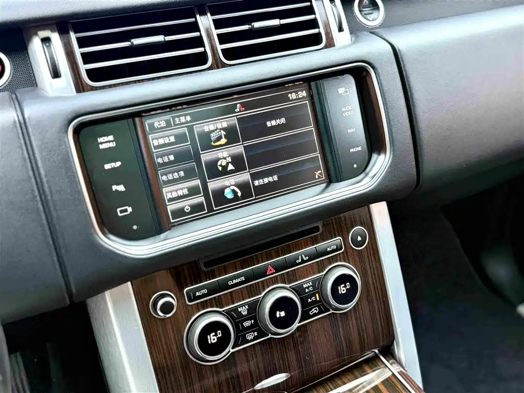 Land Rover Range Rover — миниатюра 11