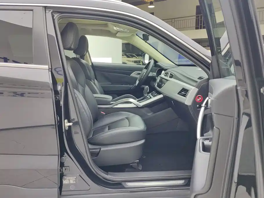 Geely Boyue — миниатюра 8
