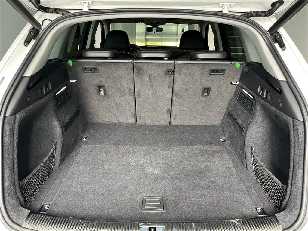 Audi Q5L 2018 40 TFSI Fashion VI