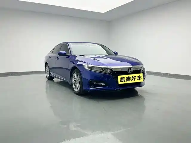 Honda Accord 2018 260TURBO Luxury V