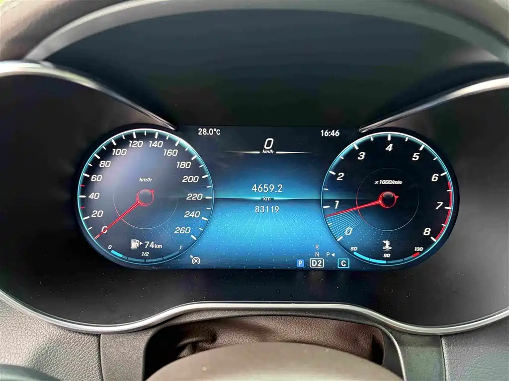 Mercedes-Benz GLC — миниатюра 9
