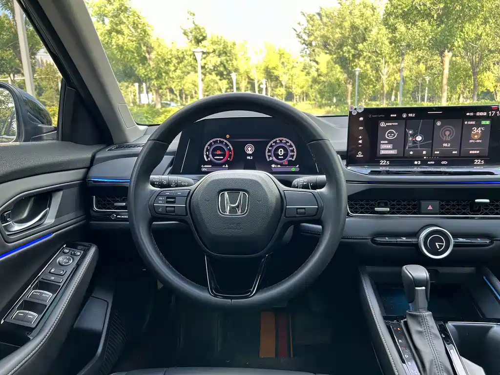 Honda Inspire — миниатюра 11