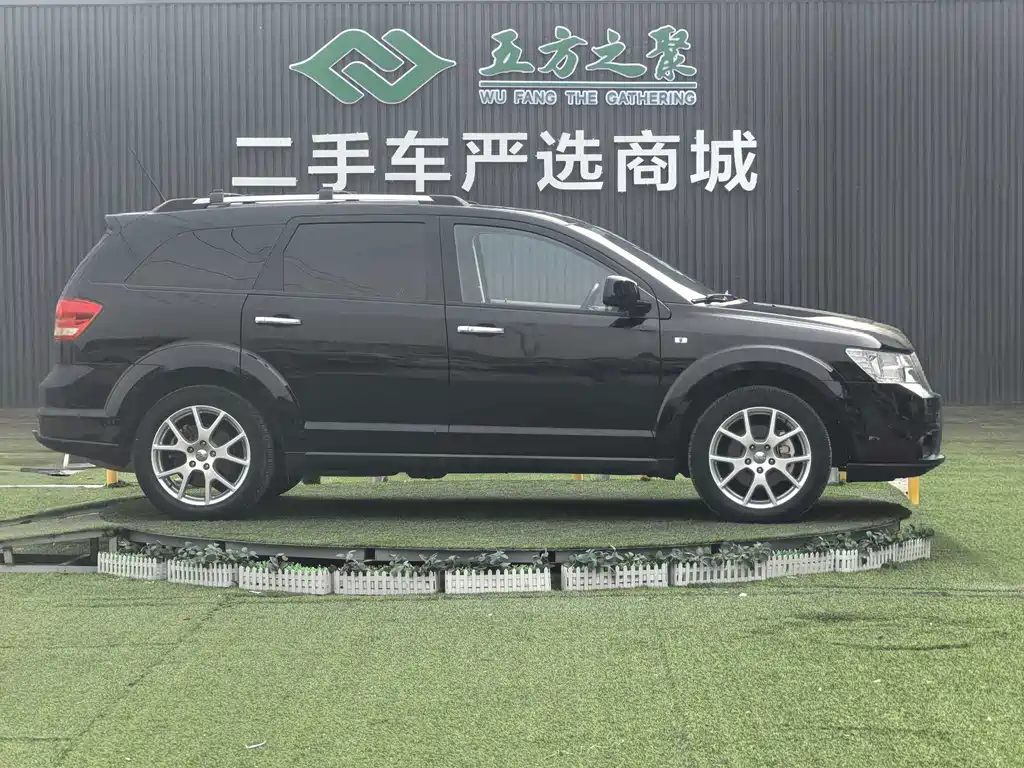 Dodge Journey — миниатюра 21