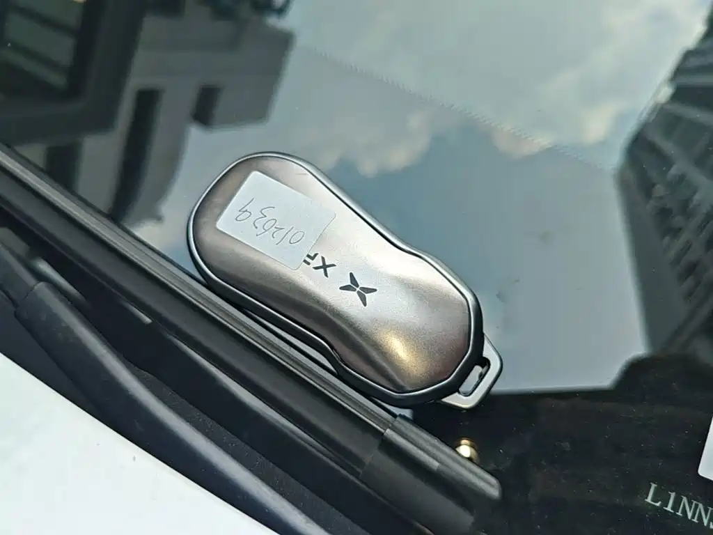 XPeng G9 — миниатюра 9