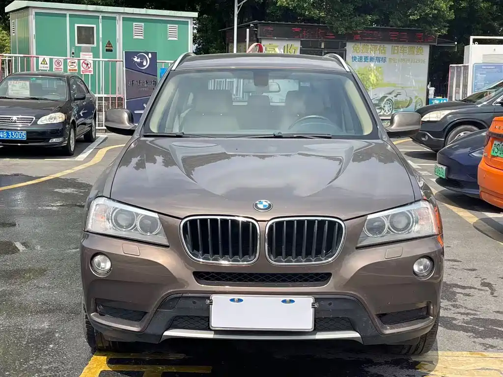 BMW X3 (Import) — миниатюра 2