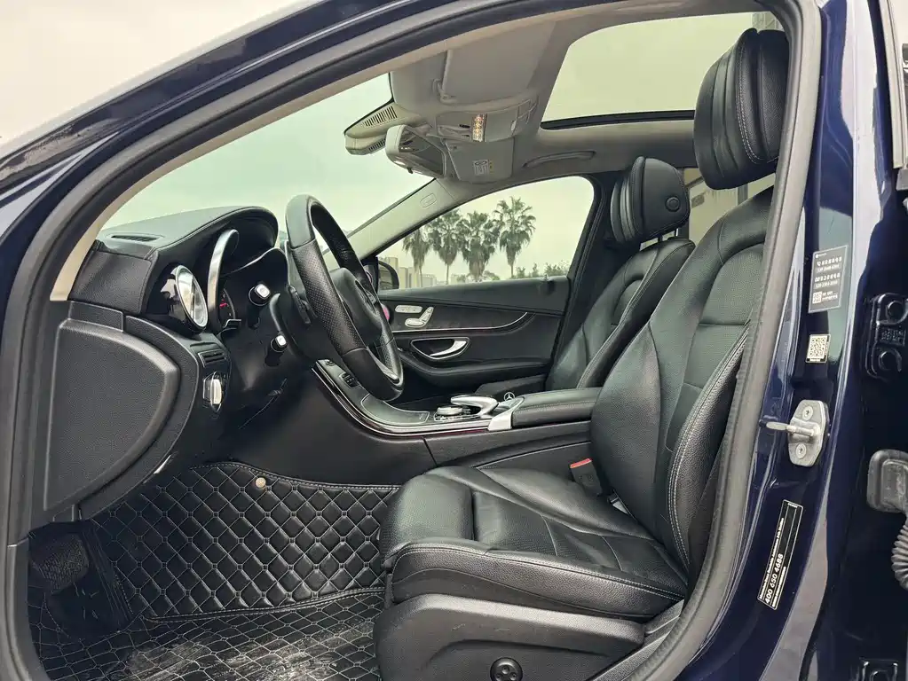 MERCEDES-BENZ C CLASS