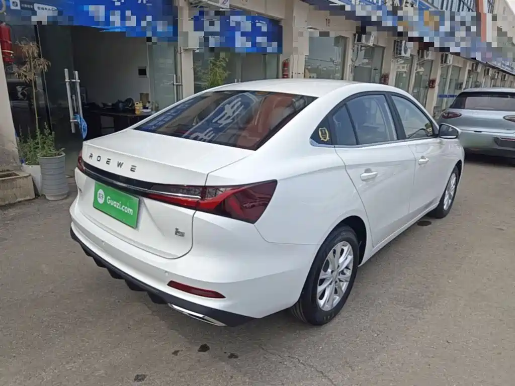 Roewe i5 2023 1.5L CVT Luxury