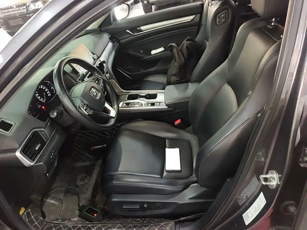 Honda Accord — миниатюра 15
