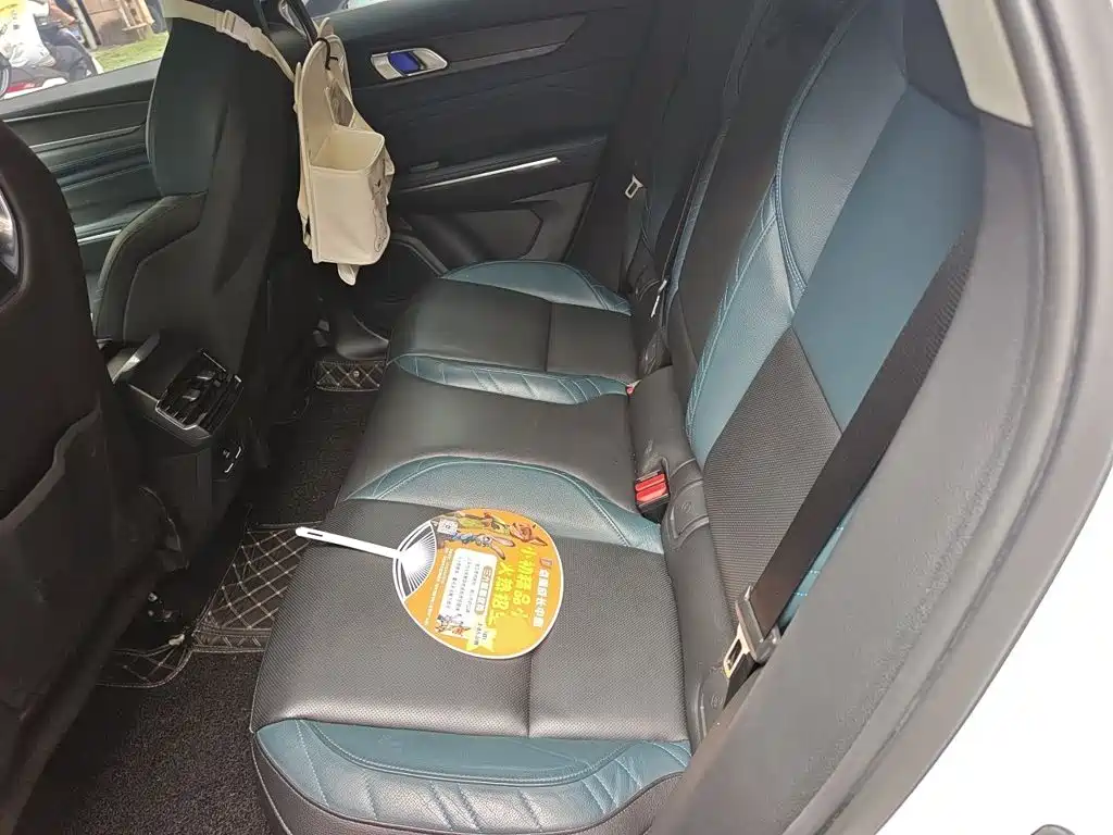Lynk & Co 05 — миниатюра 13