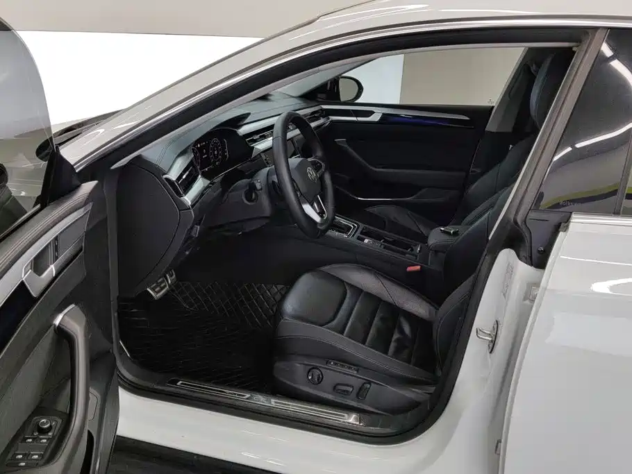 Volkswagen CC — миниатюра 9