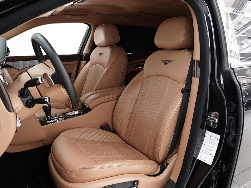 Bentley Mulsanne — миниатюра 9