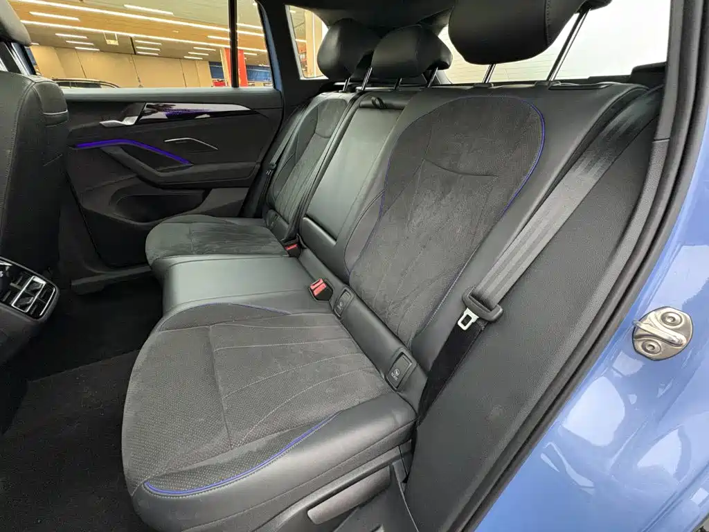 Volkswagen Tiguan L — миниатюра 7