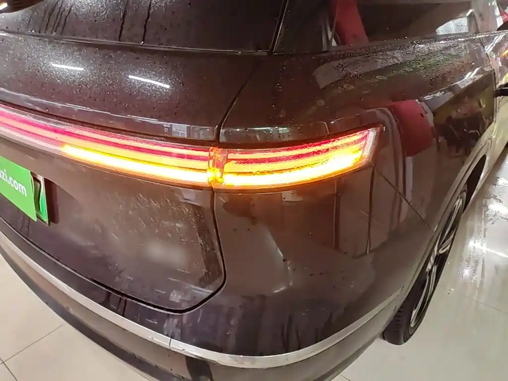 NIO ES8 2026 мест Executive Luxury