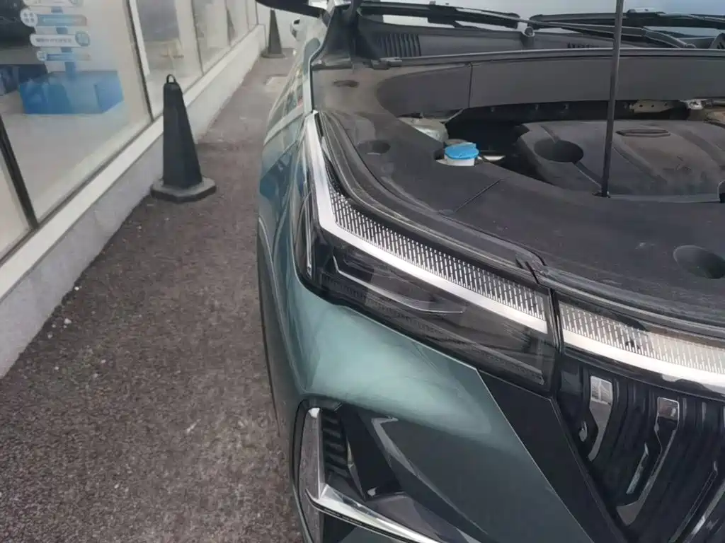 Geely Boyue L — миниатюра 11