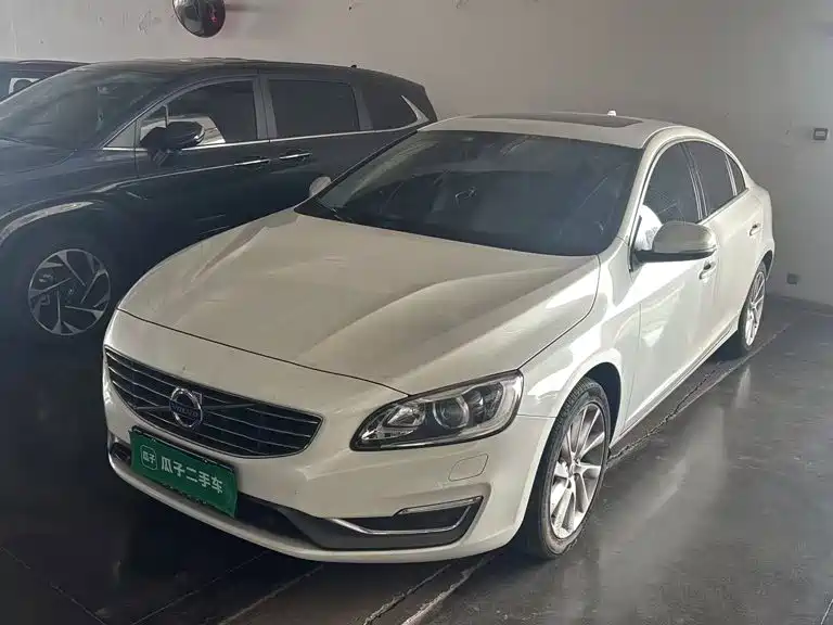 Volvo S60