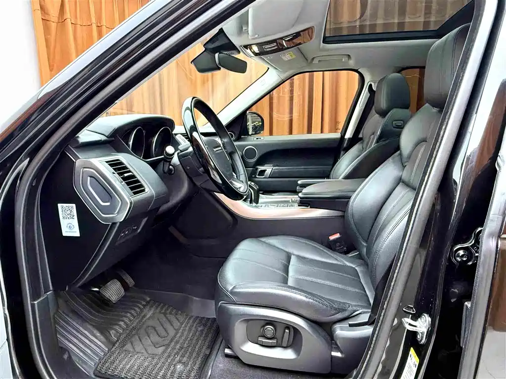 Land Rover Sport — миниатюра 7