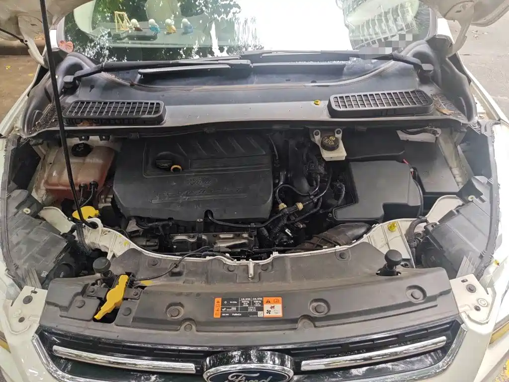 Ford Kuga — миниатюра 21